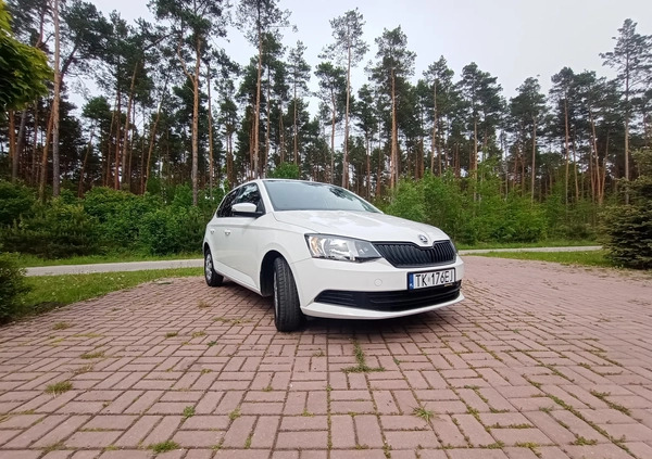 Skoda Fabia cena 16500 przebieg: 299000, rok produkcji 2016 z Kielce małe 529